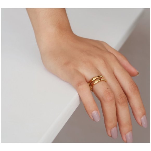 NEW 18K Gold Plated Wave Curve Ring - Picture 9 of 16